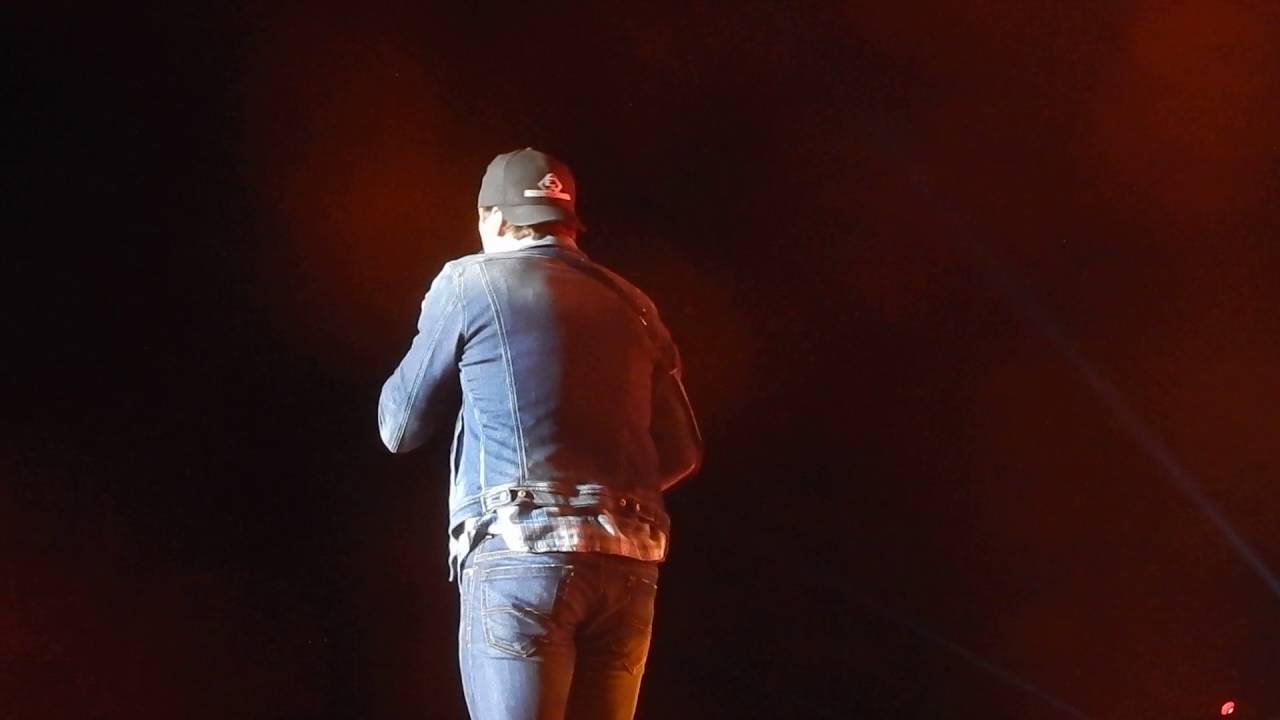 Luke Bryan - Southern Gentleman - Farm Tour 2016 - Monroeville, Indiana