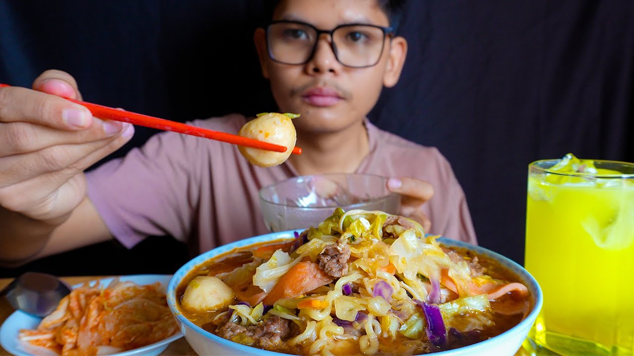ASMR MUKBANG | Eating Spicy Fire Noodles 7x & Korean Kimchi