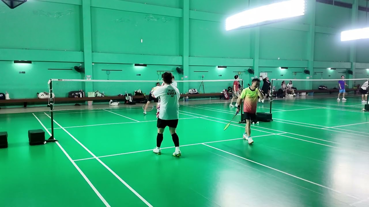 Mega Badminton 22/12/2025 -01 #ก๊วนแฮปปี้  #ตีแบดมินตัน#ตีแบด 