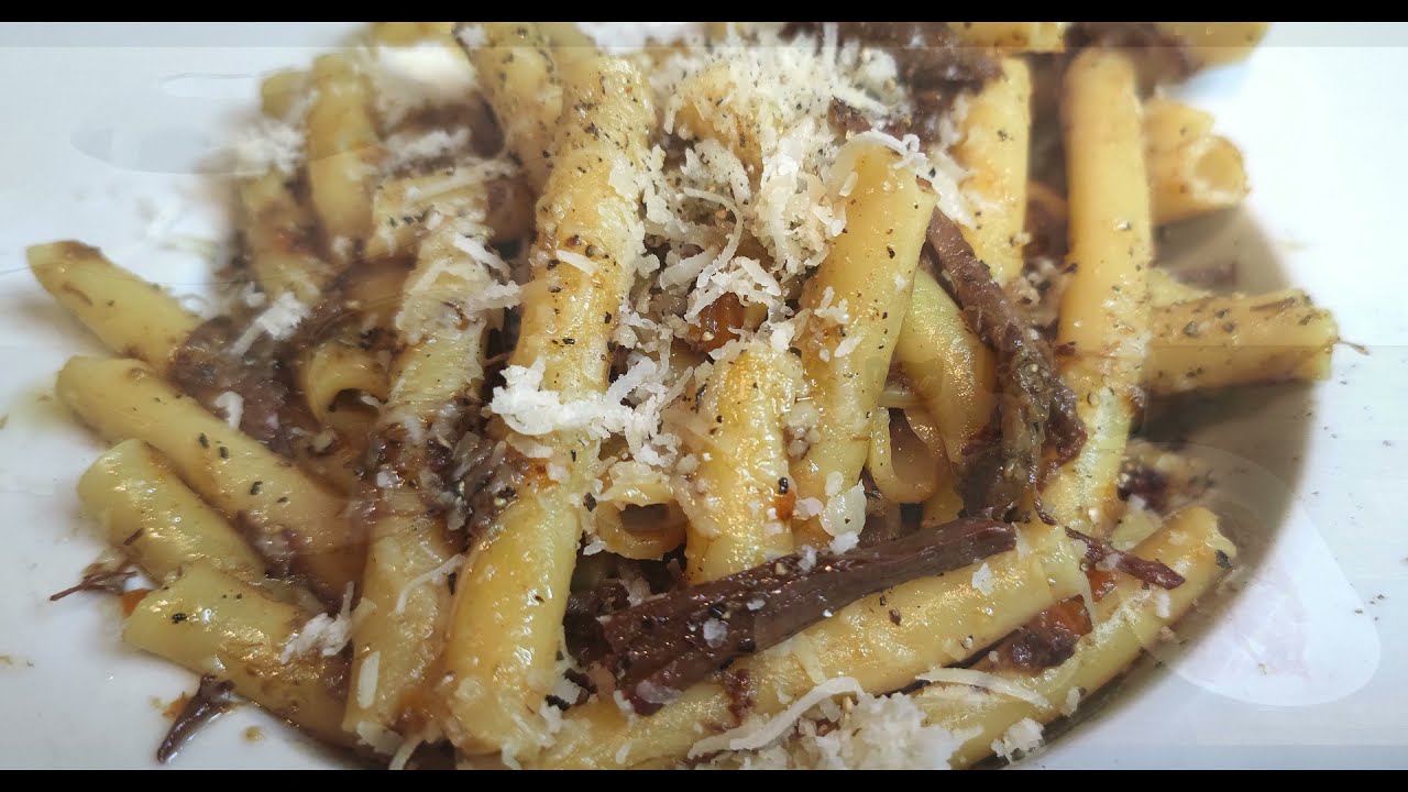 Ziti ricetta genovese o napoletana???? Ziti alla genovese Cookeo