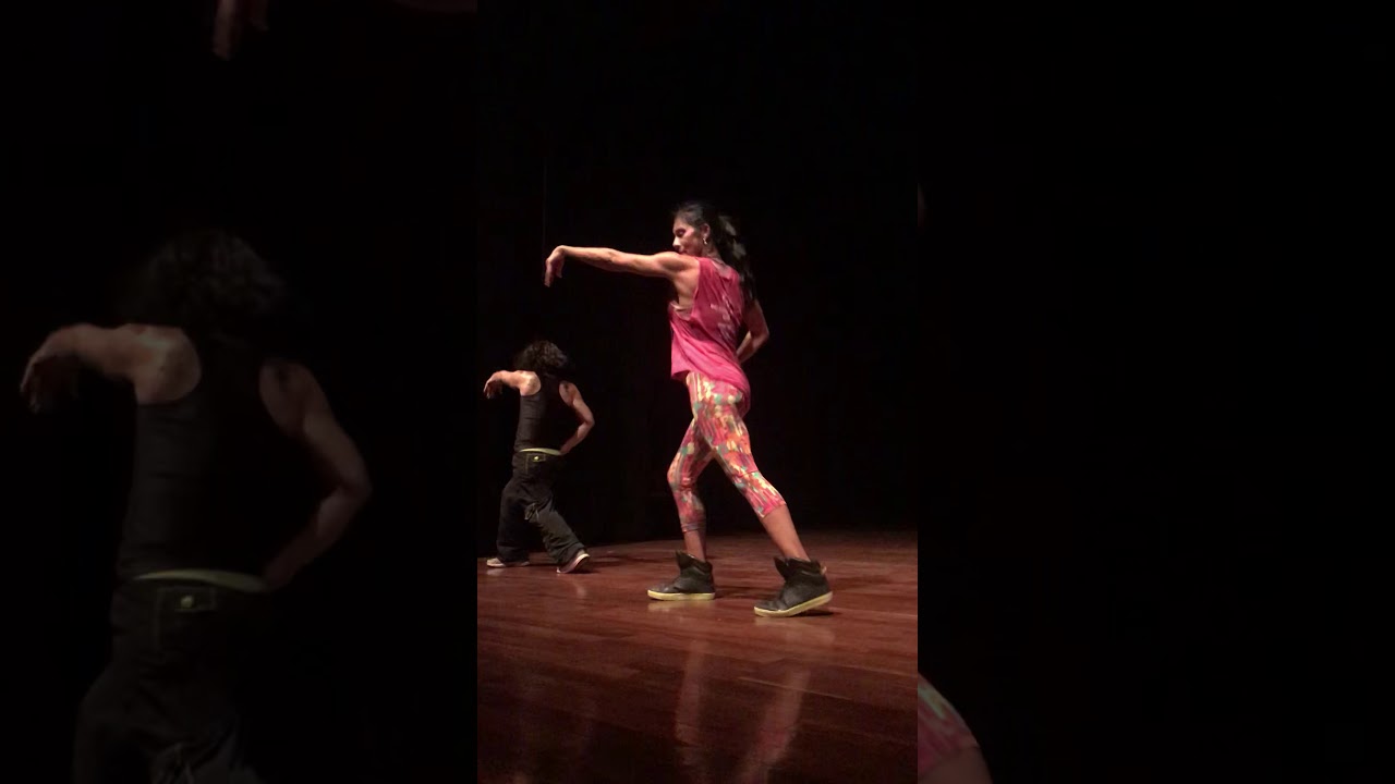 ESA BOUQUITA Flamenco Zumba Kim