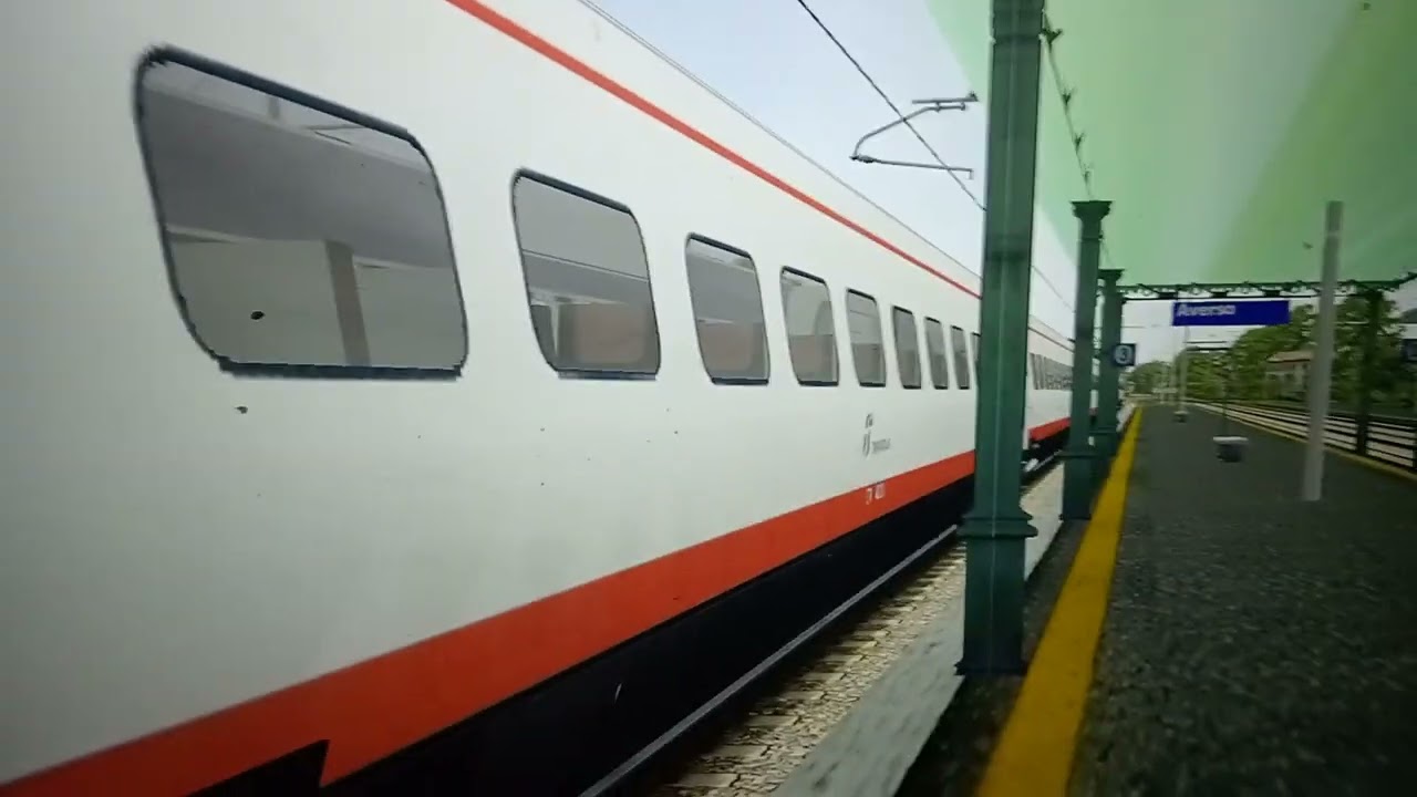 Arrivo e partenze ETR 470 in livrea come l'etr 460 in arrivo Aversa
