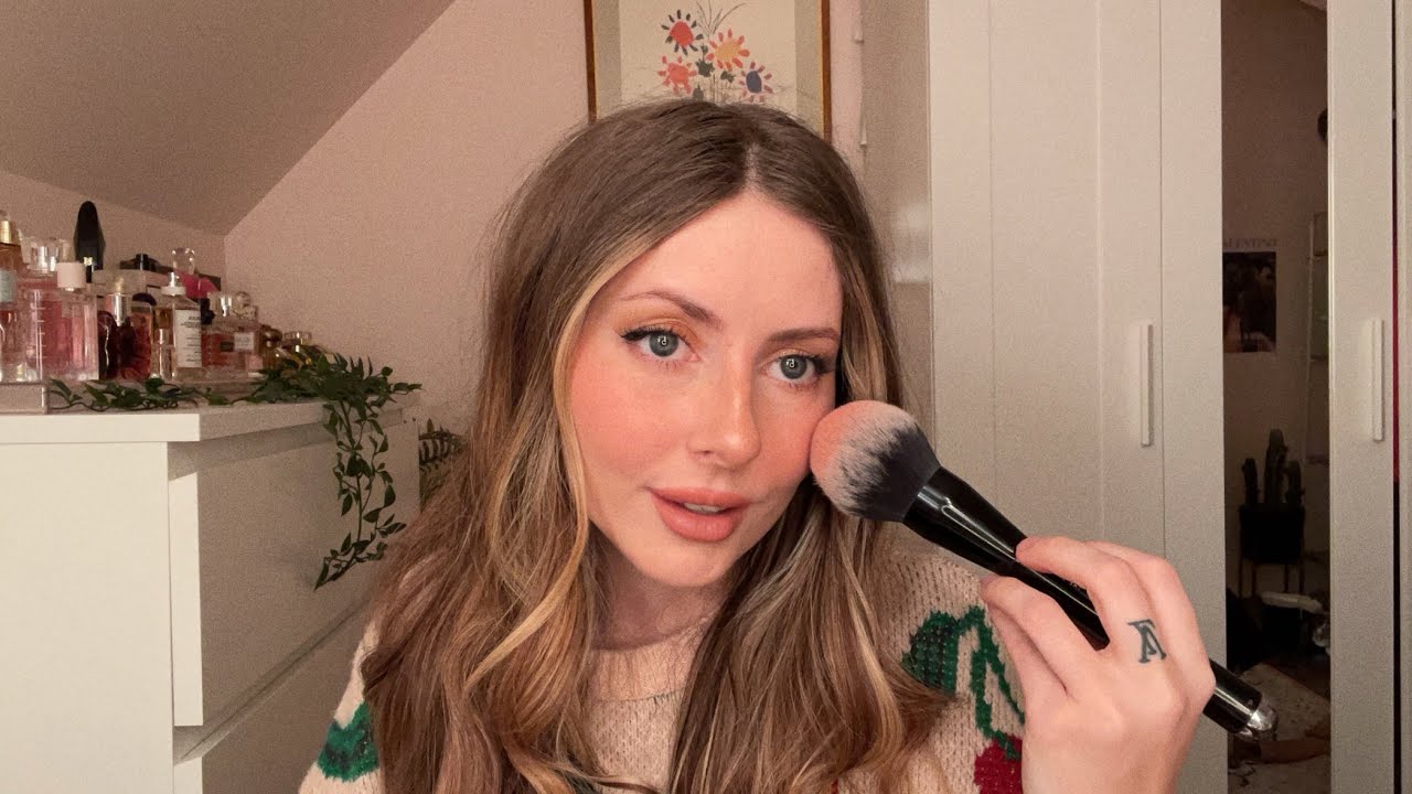 ASMR doing my makeup!!!!!!