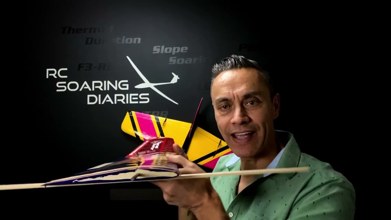 Building Tip Tuesday #4! A quick way of checking to see if your wings are straight.