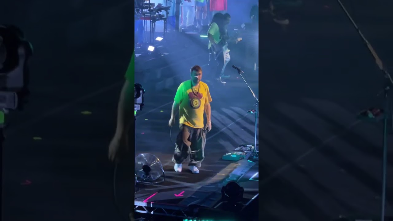 Gorillaz-Gorillaz live at Copper Box Arena night one - 19-2000