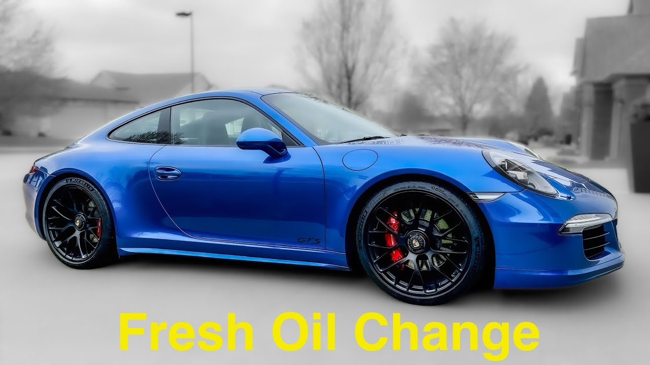 Porsche 991.1 GTS oil change