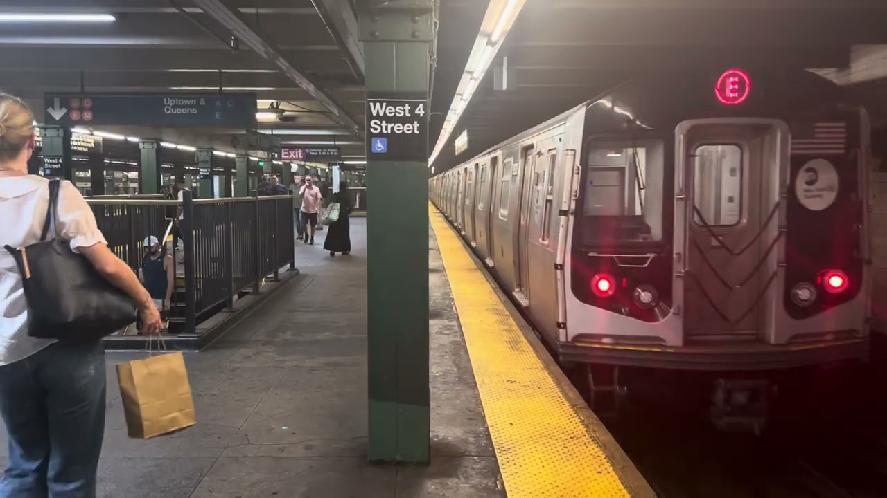 IND 8 Avenue Line: W 4 St (A/C/E) (R160, R179, R211A)