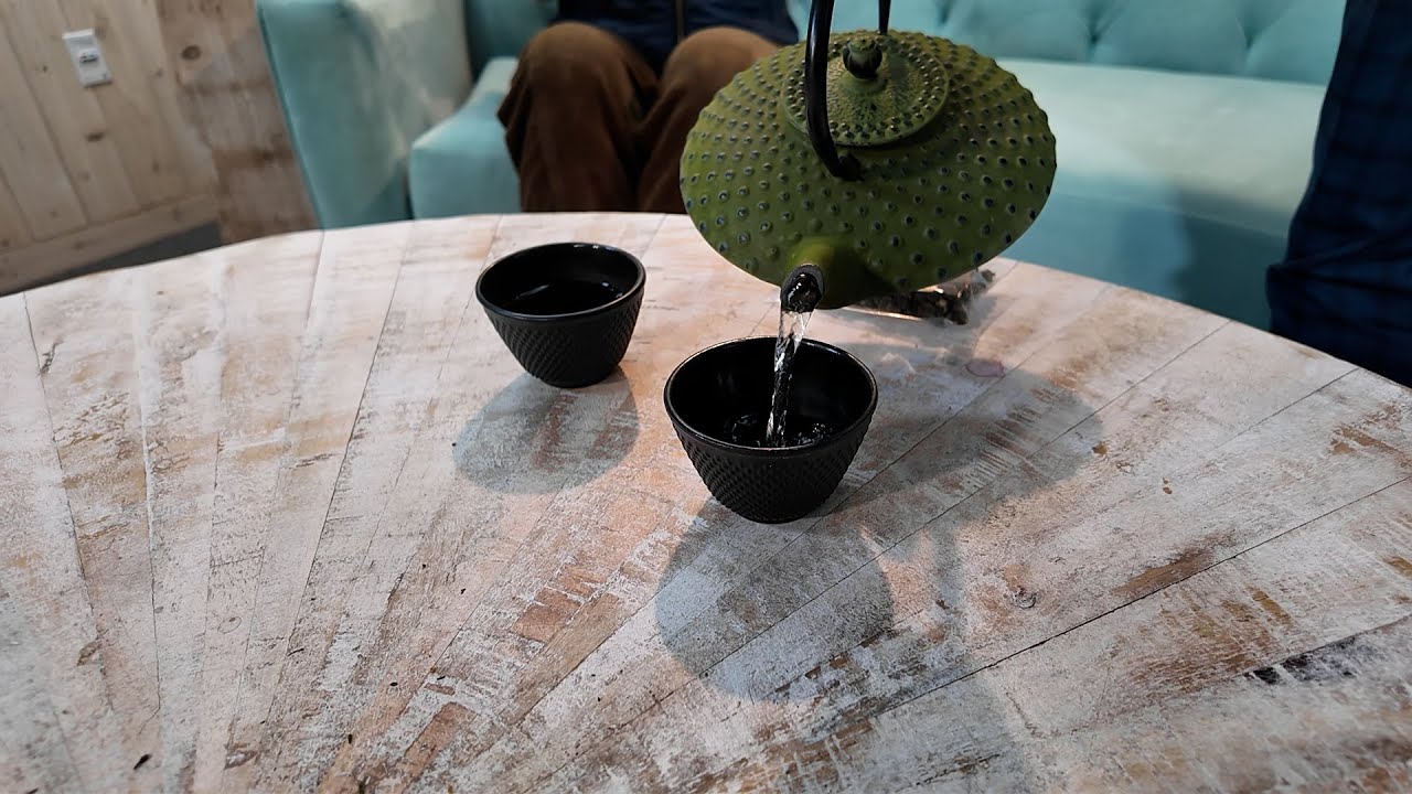 Spilling the Tea: Aisle Drama at the Basketball Game