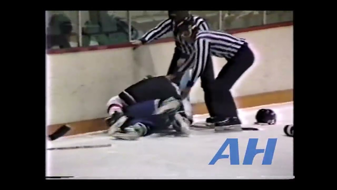 QMJHL Oct. 19, 1983 Jose Charbonneau,DRU v Eric Collin,SHA Drummondville Voltigeurs Shawinigan Catar