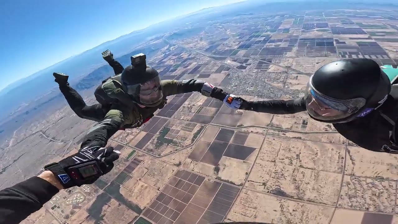 SDAZ-Cody, Emily, sit fly