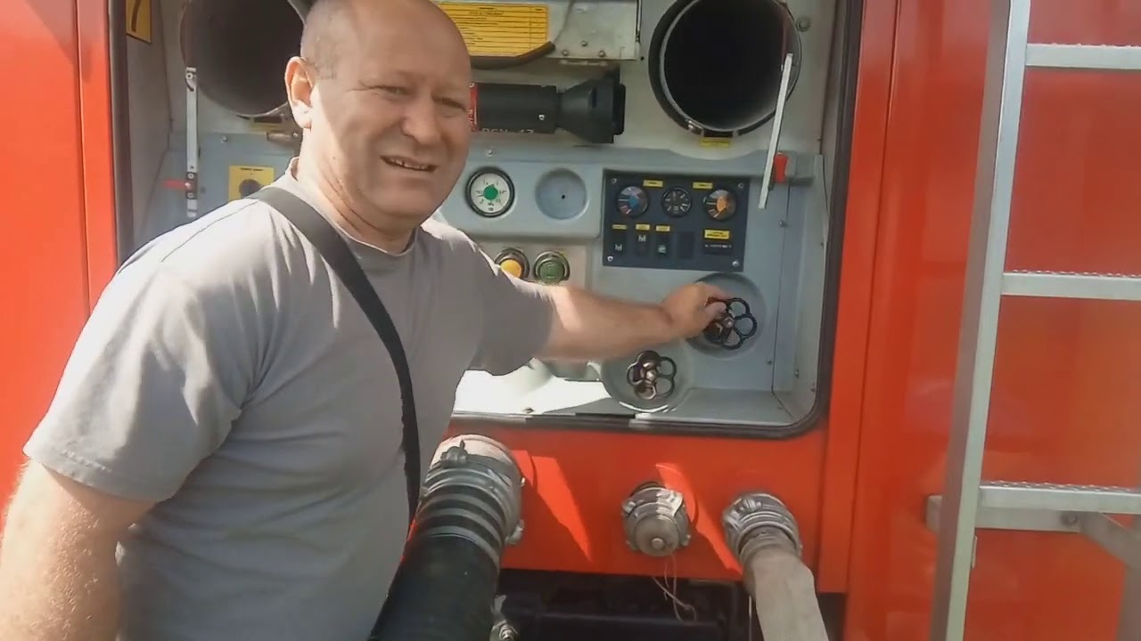 Забор воды из открытого водоёма АЦ-2,0-40(4308) двумя способами.