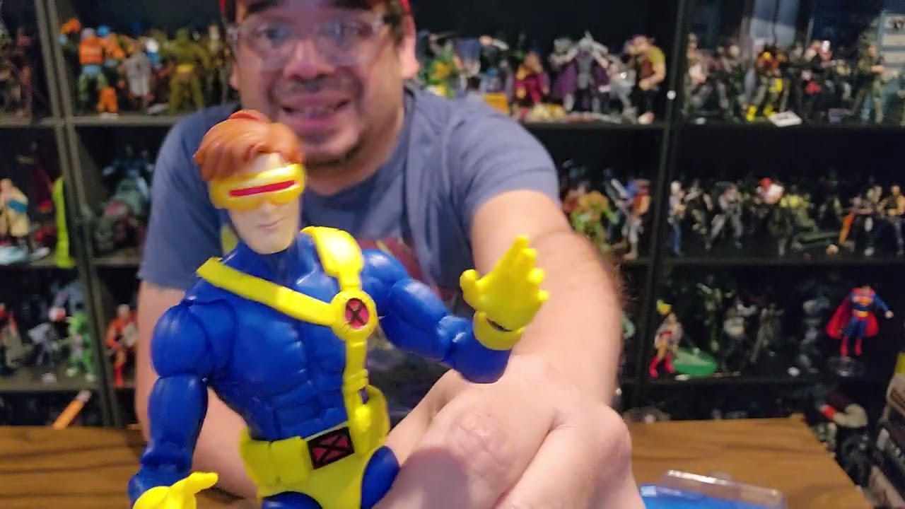 Распаковка фигурки Циклопа из серии X-Men 97 Marvel Legends. Thefrenchspy81, взрослый коллекционер.