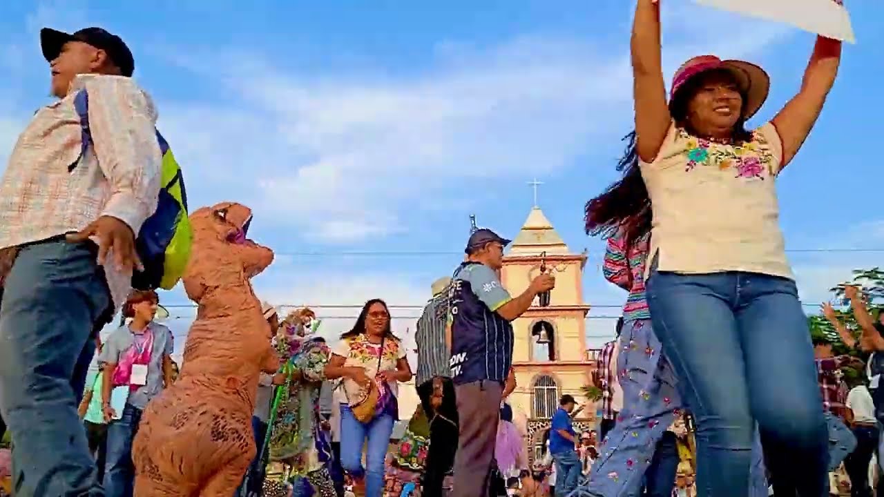 Kurpitis de Caltzontzin 2022 - Jarabes Tarepetis de ambas cuadrillas y resultados de la competencia.