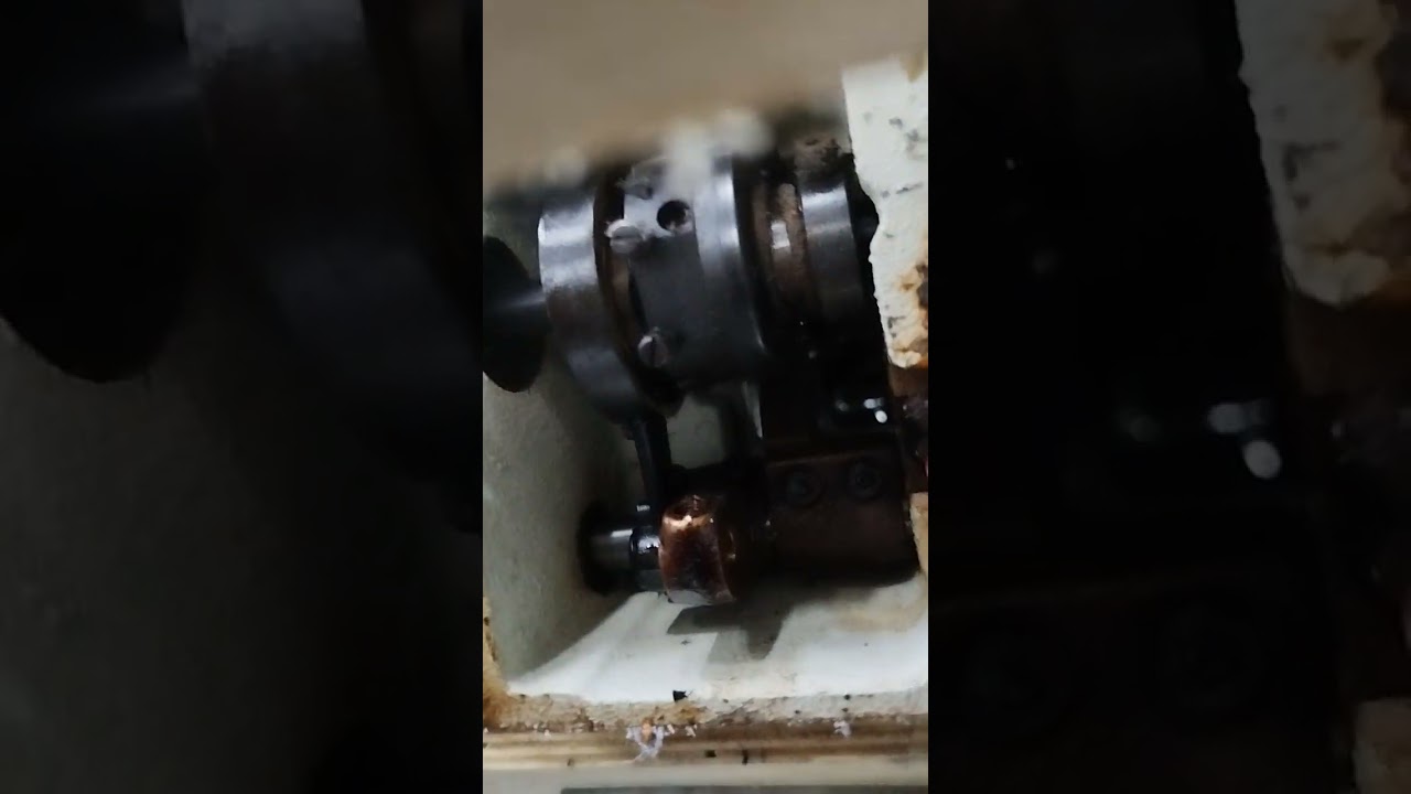 máquina de coluna com agulha parando alta ...🪛🤜🏼🤛🏼