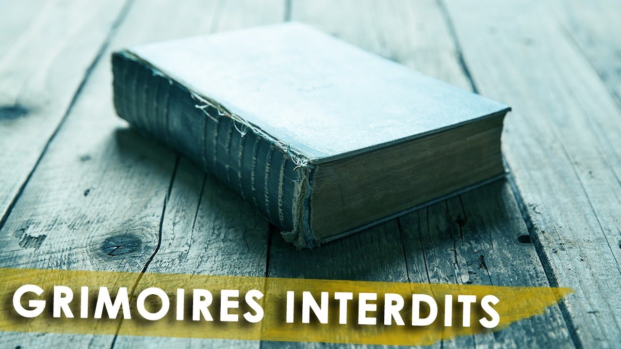 Ces grimoires sont dangereux ?! Je vous présente mes grimoires 