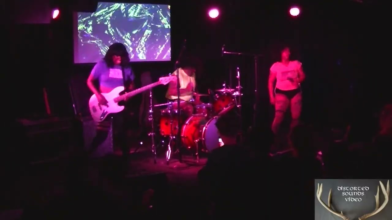 BUSSY KWEEN POWER TRIP EMPTY BOTTLE CHICAGO, IL 11 26 2025 Live Full Set