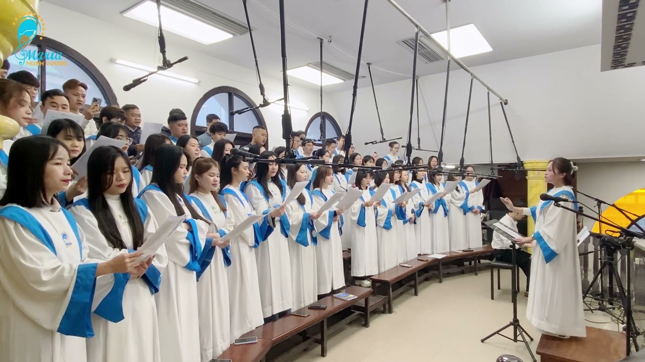 Tình Chúa Yêu Con | Giang Tâm | Ca đoàn Maria Trinh Vương