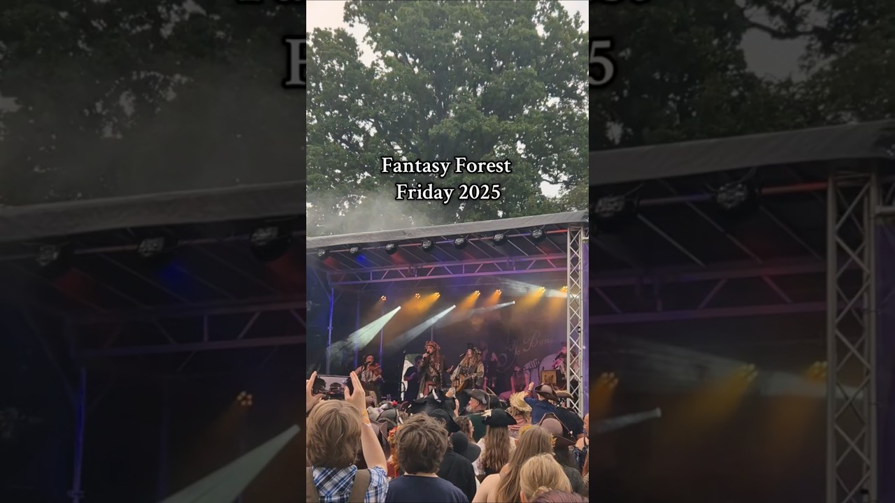 Fantasy Forest Friday 2025 #fantasyforest #fantasyforestuk #renfaire #fantasy #yebanishedprivateers