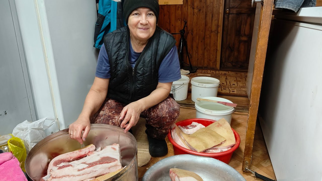 САЛО в рассоле, самый лучший способ// занимаемся мясом //