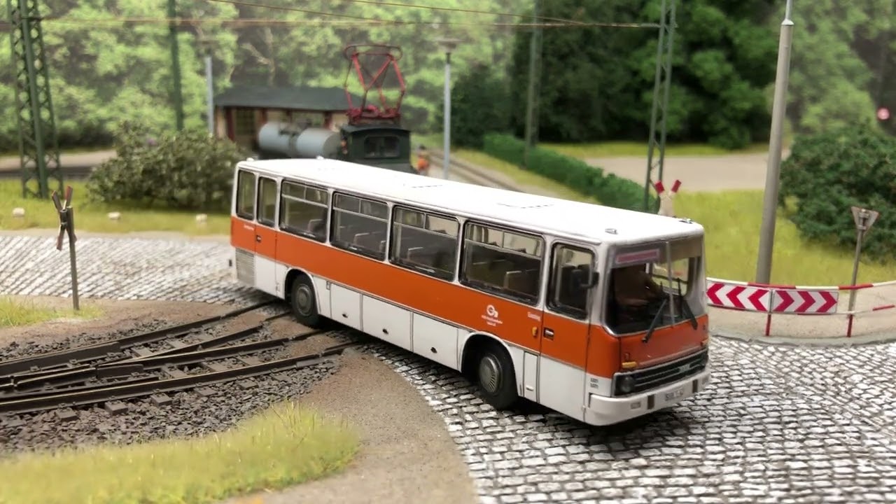 Ikarus Bus 255 und MB Citaro RC 1:87 H0