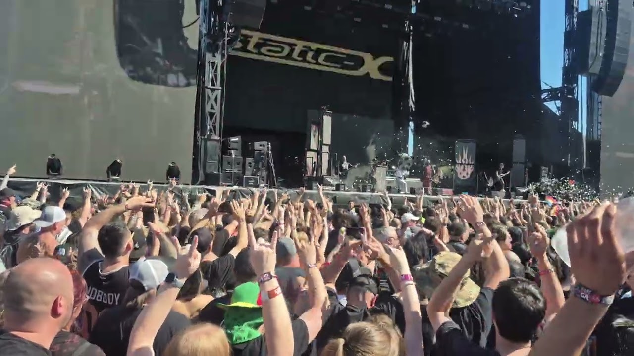 Static x : I'm with stupid live aftershock Oct 5, 2025