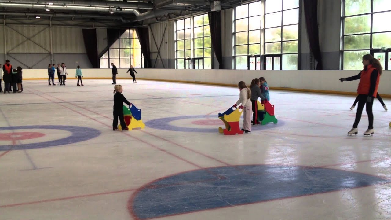 1ier cours de patinage Léa - 21/09/13 - LOUP GLACE
