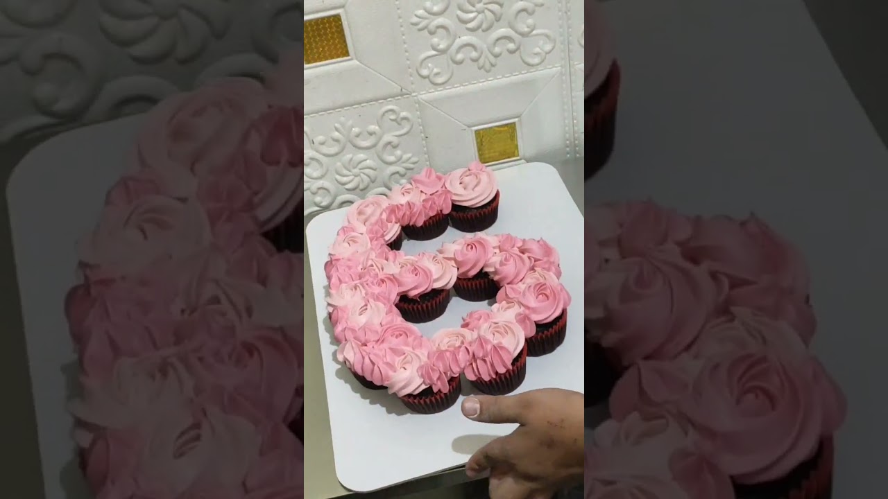 Pull apart cupcakes number 6