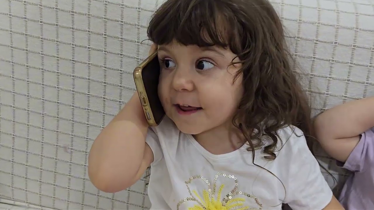 LABUBU KOŞUYOR!! MİLA DİKKAT GİZLİ KAPI AÇIK MİLAY