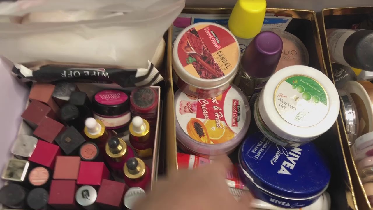 Ifra Nawab Vanity Tour || Jewel, Perfume,Makeup & Skin care .