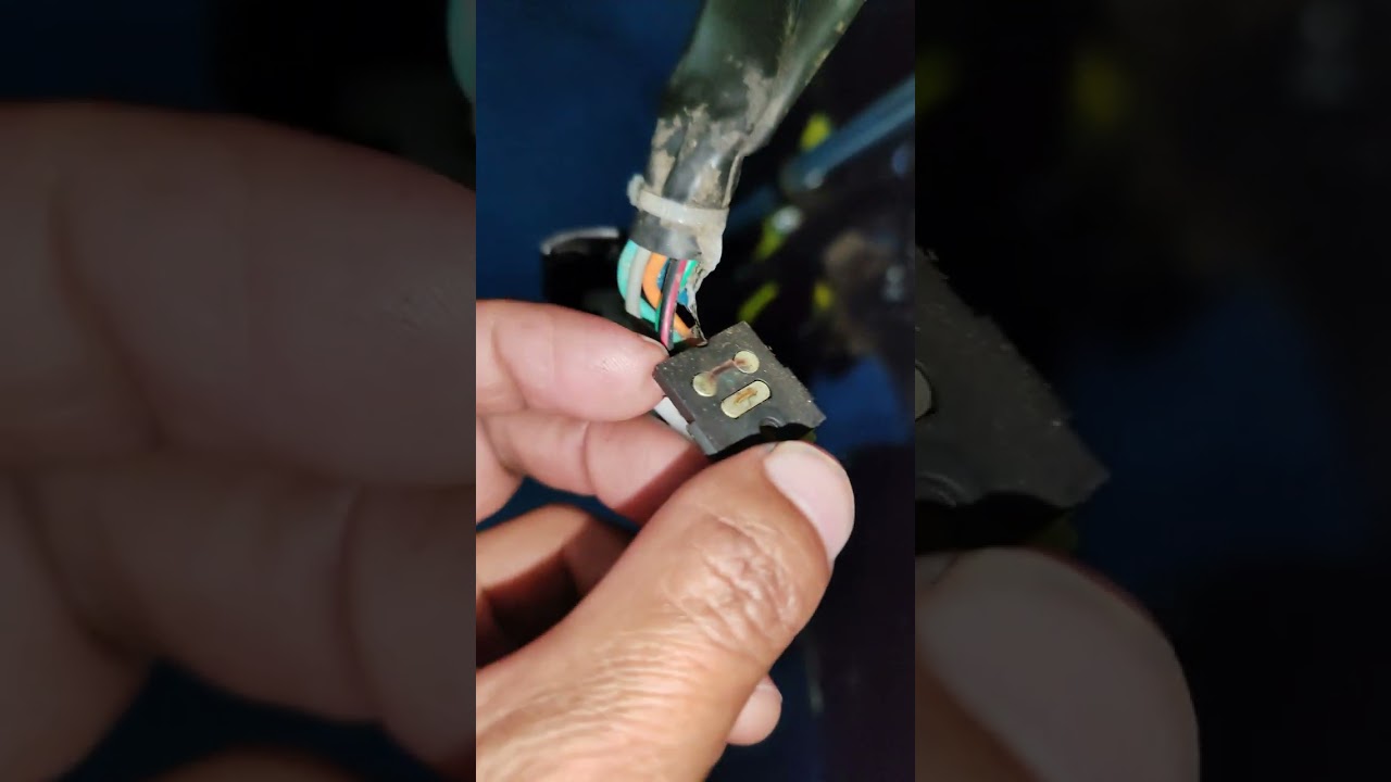 Como arreglar direccional  que no enciende de moto ft 150 ts
