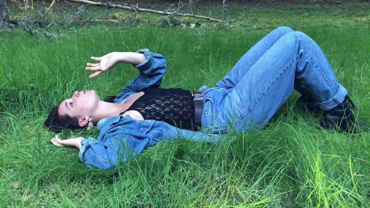 Soria - Running up that hill (cover Kate Bush)