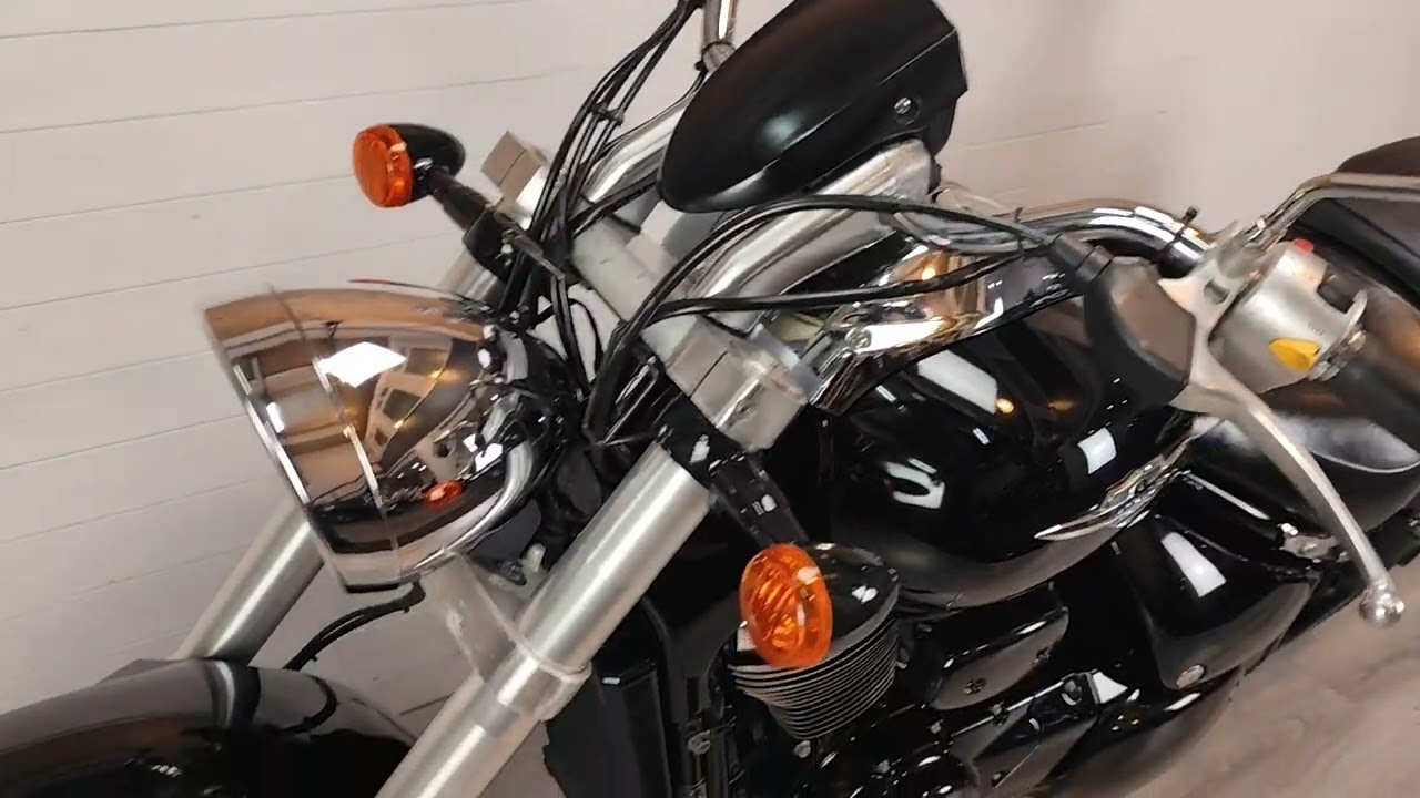 SUZUKI VZ800 INTRUDER