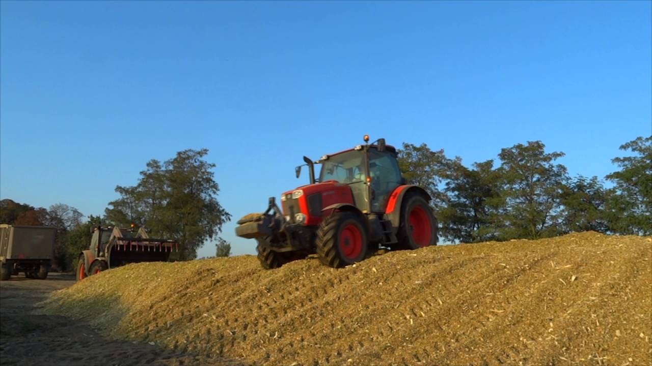 Kiszonka z QQ na wielką skalę 2016 2x Kubota 3x New Holland Gr Cerplon