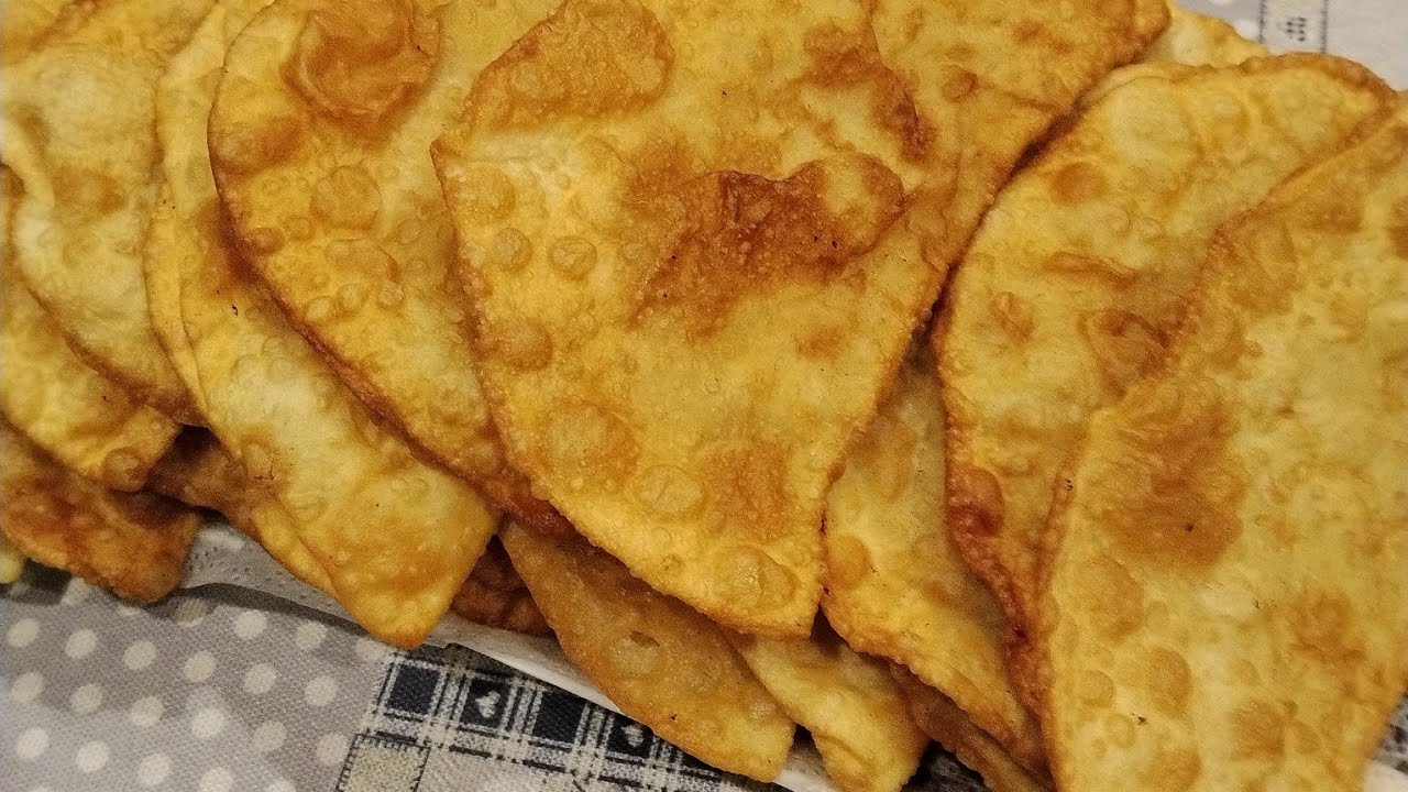 Чебуреки. Грудка гриль. 