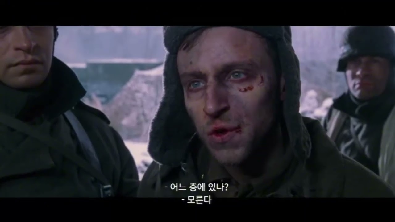 [에너미 엣더 게이트] “실화 바탕… 스탈린그라드 저격수 대결의 진실”