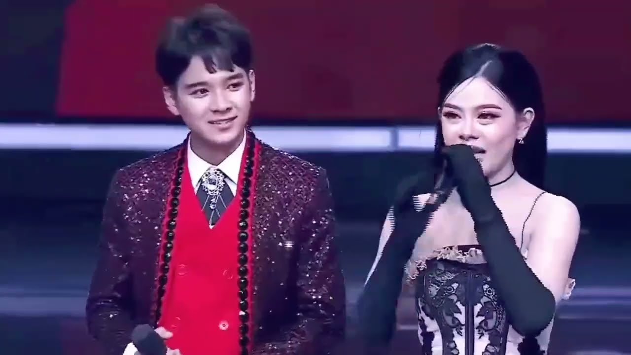 Bikin salting brutal❗netizen sampai terkejut melihat arbil membawa hadiah valentine buat melly lee
