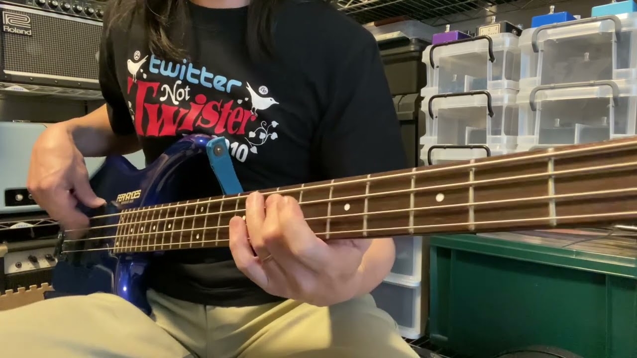 瞳少女 / Coconut Boys BASS COVER 😄🎸 渡辺英樹 笠浩二 関口誠人 米川英之 田口智治 CCB C-C-B fernandes