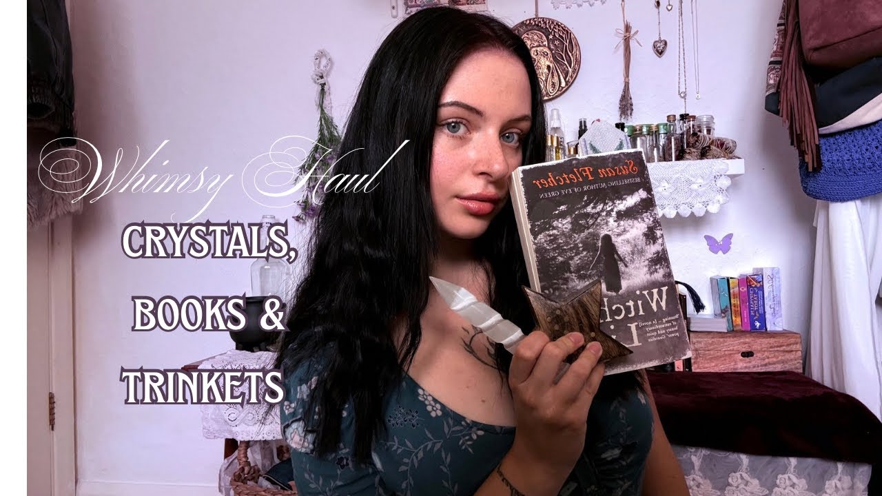 A small haul🌀crystals, books & trinkets🔮