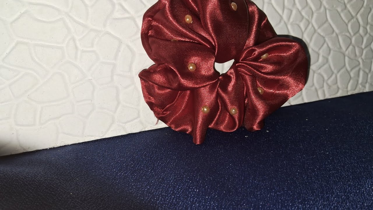 How to make scrunchie✨️🌈💗🌷