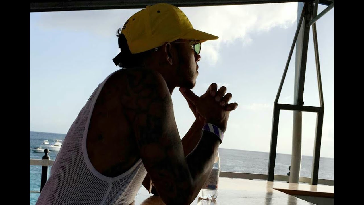 Chilling in Barbados! | Lewis Hamilton Snapchat Vlog