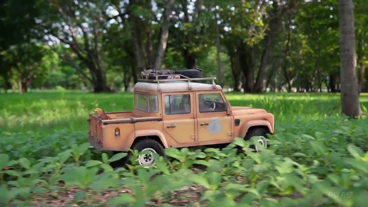 Boomracing BRX02 LAND ROVER D110