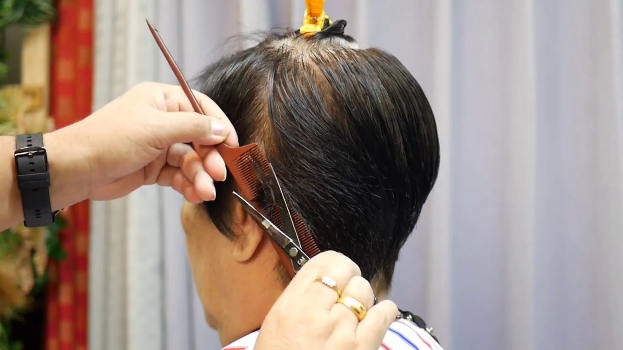 Beautiful ❤️ short haircut thick and big hair ตัดผมสั้นสวย สวย จากผมเส้นใหญ่และผมหนา