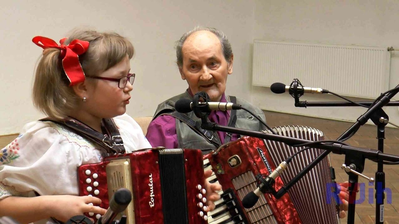 Nejmladší hvězdou kostického Setkání harmonikářů byla šestiletá Anežka Strážnická