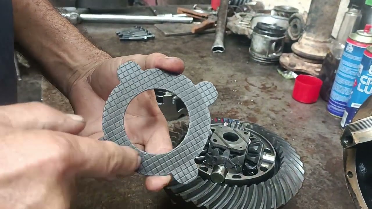 montando a caixa de satélite blocante da Hilux até 2015
