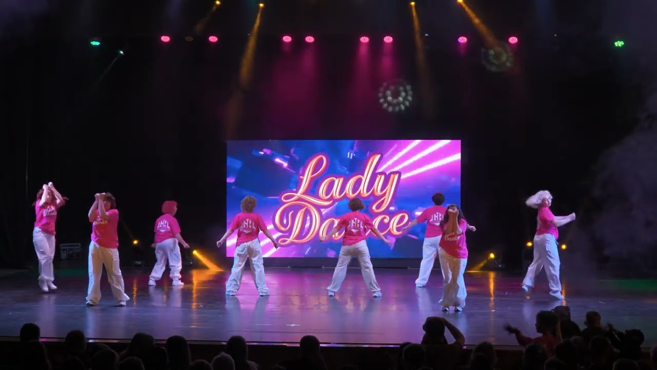 CRAZY IN LOVE - LADY DANCE