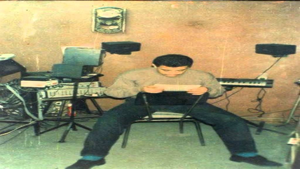 Cheb Hasni - Makontch Nkara3 Fi Dak El Khbar
