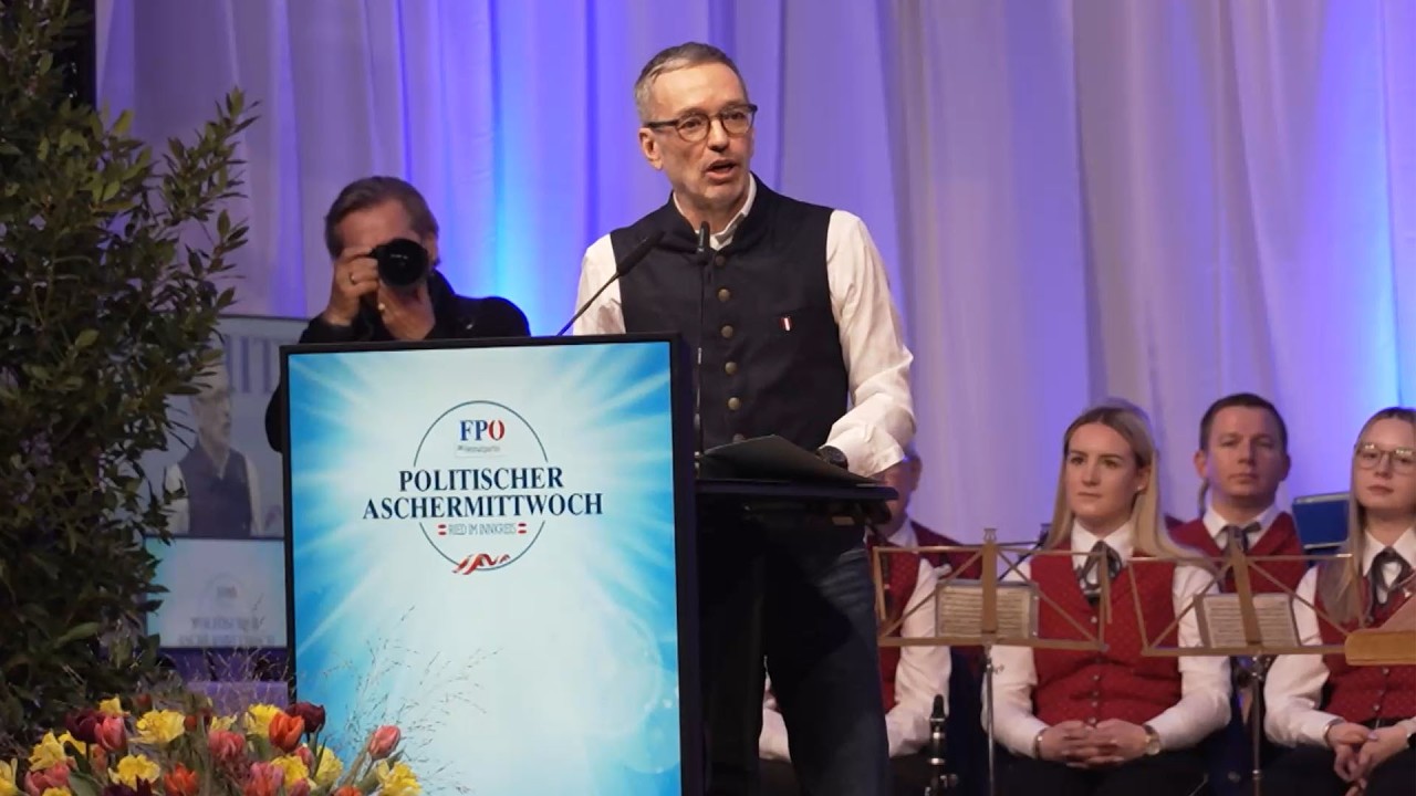 Blauer Aschermittwoch: Kickl poltert gegen Zuckerl-Koalition
