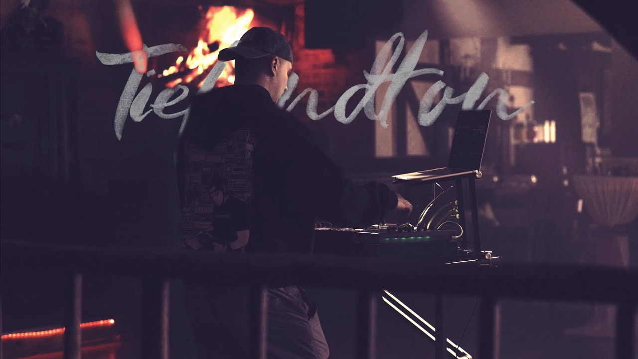 GUSTED - BIG JET PLANE (LIVE TECHNO BOOTLEG) @Festscheune Semlin