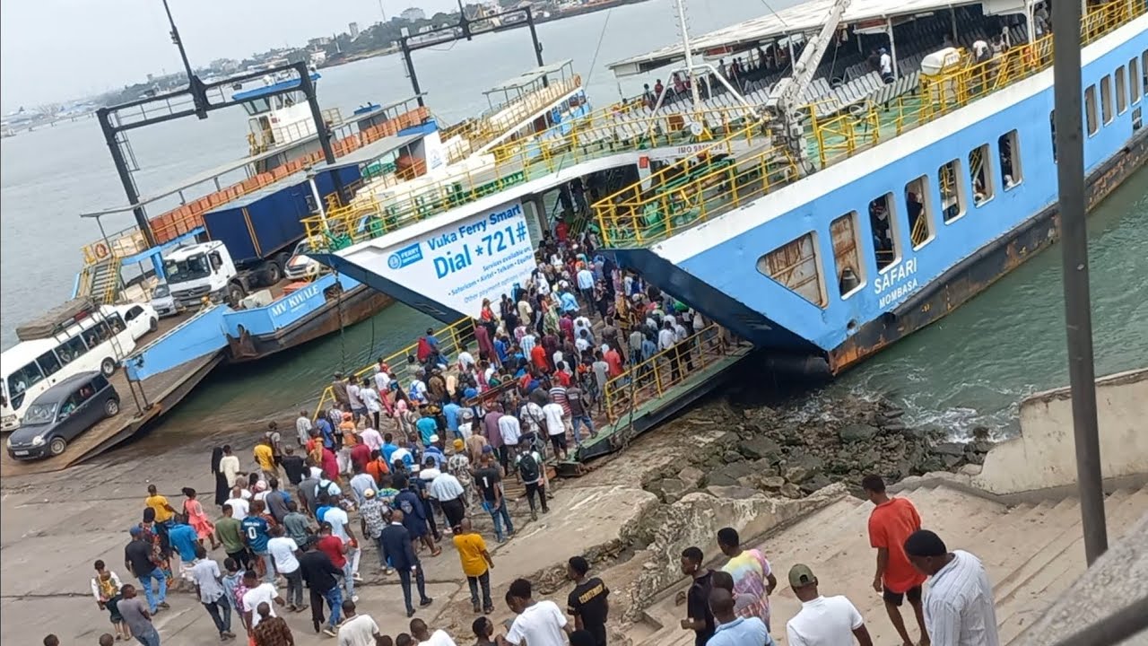 Crossing the Kilindini Harbour from Mombasa Island to the mainland surbub of Likoni via Likoni Ferry