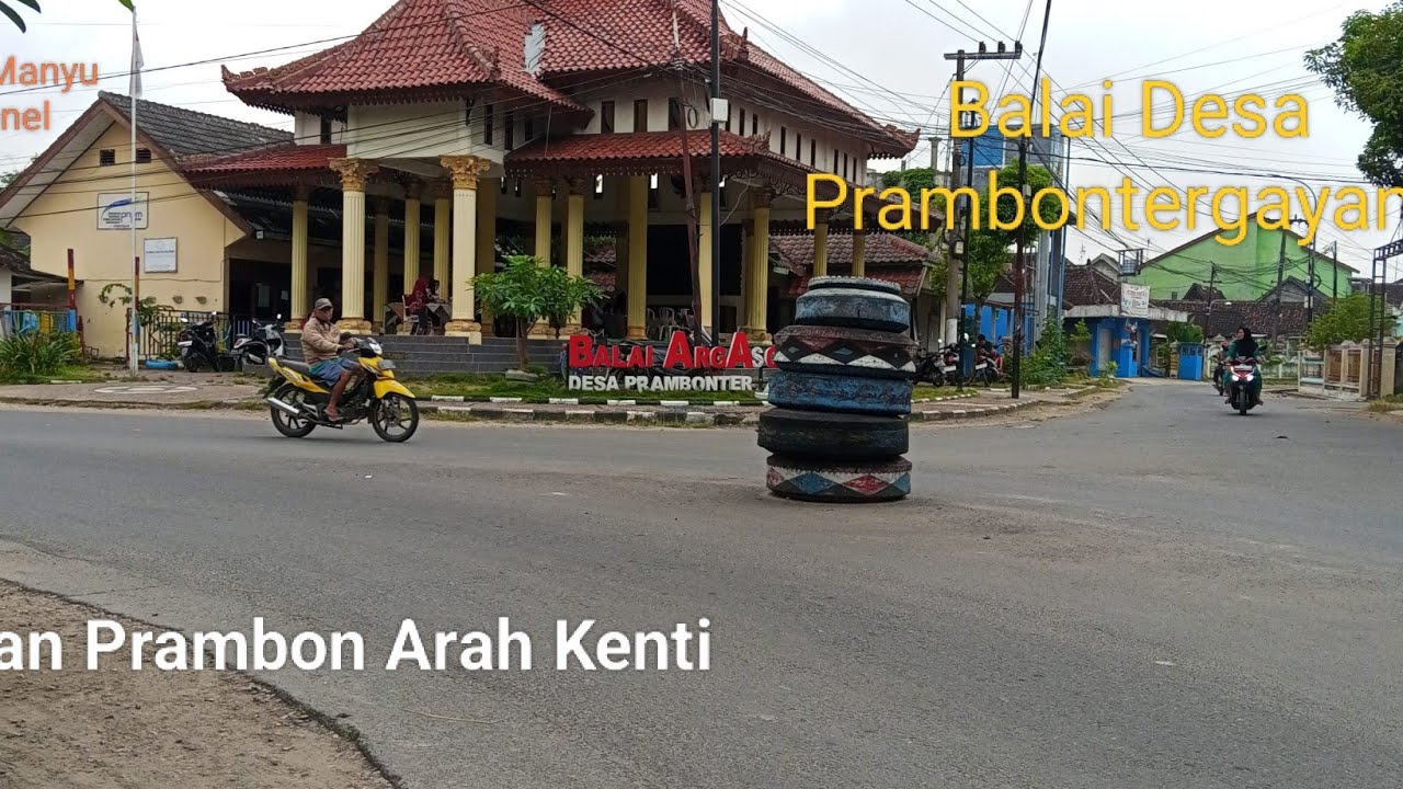 Jalan Jalan di Kawasan Desa Prambontergayang